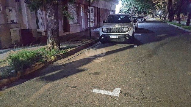 Dársenas pintadas en barrio Candioti destinadas al nuevo estacionamiento social asistido.