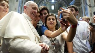¿Qué ocurriría si tratamos la Biblia como tratamos a nuestro teléfono celular?