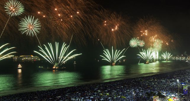 El a&ntilde;o nuevo fue recibido en el mundo con celebraciones y fuegos artificiales