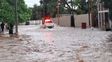 Impresionante temporal en Salta: inundaciones, calles anegadas y más de 200 evacuados