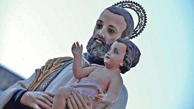 Súplica. Con San Cayetano