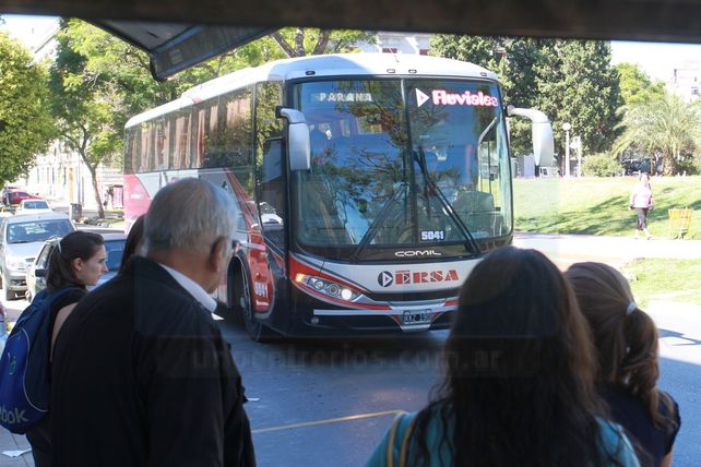 Aumenta el boleto para viajar entre Paraná y Santa Fe