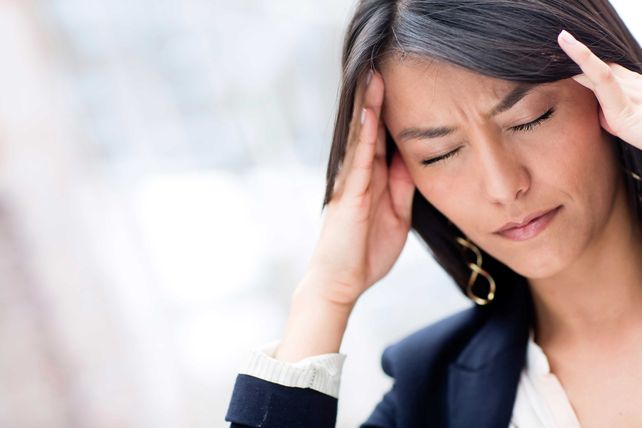 La migraña es una enfermedad muy común que se presenta más en mujeres que en hombres.