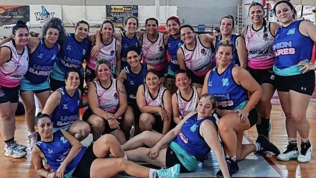 Los partidos por el Maxibásquet Internacional se siguen jugando en Paraná.