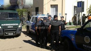 Trasladan a Cristian Lanatta y Víctor Schillaci desde Helvecia hacia Sauce Viejo