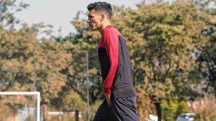 Después de una semana, Rubén Botta se hizo presente en la práctica de Colón.