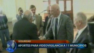 Inseguridad: Entregaron aportes para instalar cámaras de videovigilancia