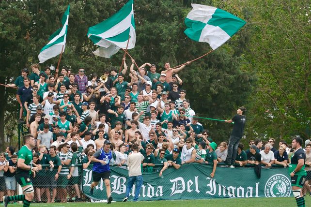 La hinchada de Jockey Club.