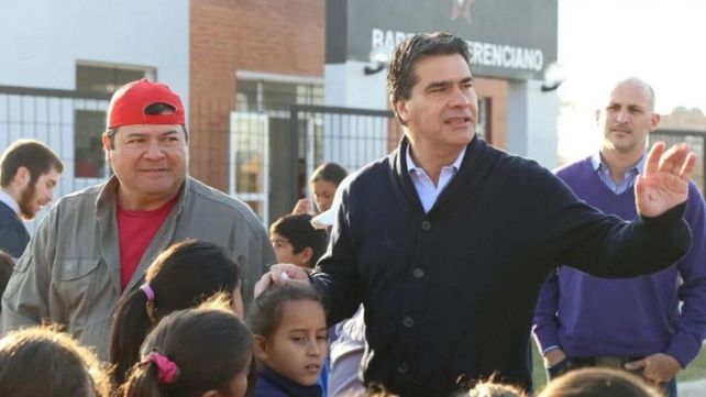 Allanan el campo del piquetero chaqueño Emerenciano Sena por un presunto femicidio