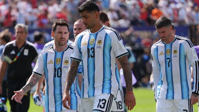 Cuti Romero tomará la cinta de capitán ante el retiro de Lionel Messi.