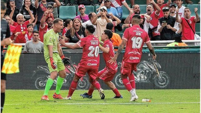 Argentinos tiene un desafío de alto riesgo ante Corinthians en Brasil