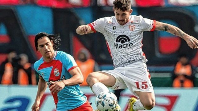 Instituto ganó fuera de casa.