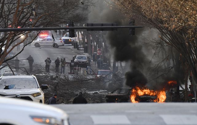 Una explosión masiva sacudió este viernes el centro de la ciudad de Nashville