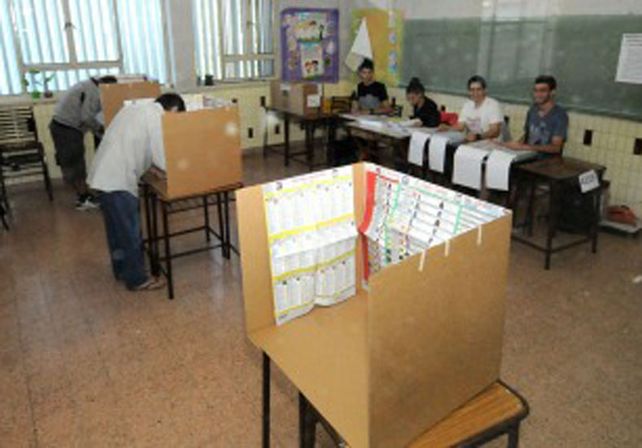 Santa Fe elige a sus autoridades en una elección con final abierto