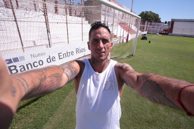 Pablo Migliore en el estadio Pedro Mutio