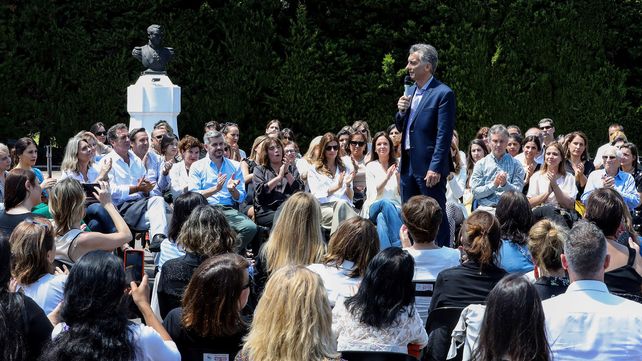 Olivos. Esta revolución de las mujeres es un eje del siglo 21 que estamos viviendo
