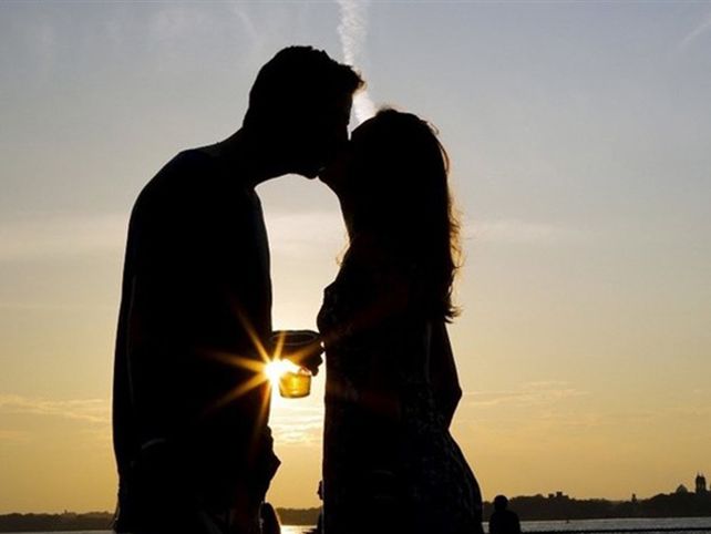 Científicos revelan por qué muere el amor