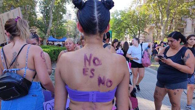 8M: Rosario marchó en otro día de lucha por la igualdad género