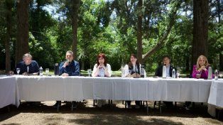Los principales referentes del PJ se mostraron juntos en medio de la tensión: Cristina Kirchner, Sergio Massa y Axel Kicillof, juntos en Moreno.