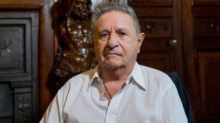 Operaron en el Sanatorio Adventista del Plata a Eduardo Duhalde