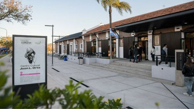 El Festival 8M Un río de voces llega al Centro Cultural Juan L. Ortiz