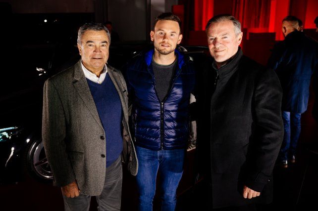 Néstor Laino, Julián y Osvaldo Serrat