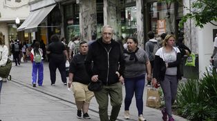 Julio César Orselli camina las calles de Rosario y disfruta junto a su gente.&nbsp;