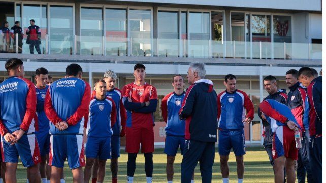 Unión, con una duda clave para la final frente a Belgrano