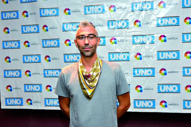 Merecido reconocimiento a un escritor prolífico
