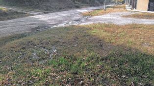 Paraná: vecinos de Vicoer 46 Viviendas reclaman por caños de agua rotos