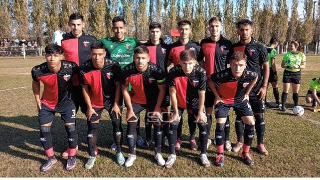 La Reserva de Colón derrotó a Vélez por 1-0.