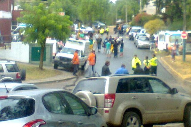 Tragedia en Gesell: tres muertos por la caída de un rayo