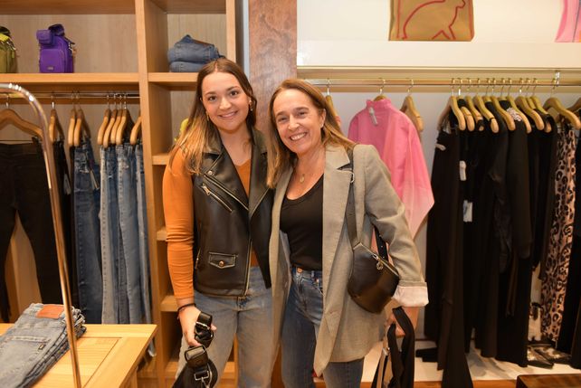 Emilia Kurán y Vero Caldero
