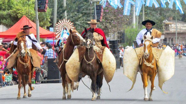 El pueblo de Jujuy recuerda a manuel Belgrano y celebra la fecha del éxodo jujeño