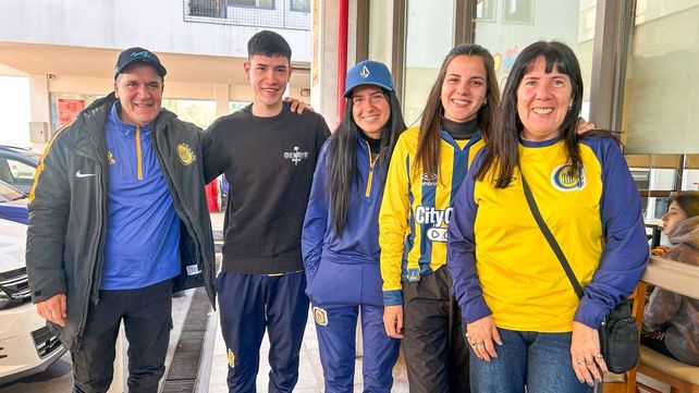 El público de Central copó las estaciones de servicio este fin de semana.