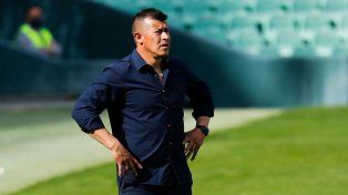 Jorge Almirón espera tener el plantel completo cuanto antes. Afrontará un año duro con Central.