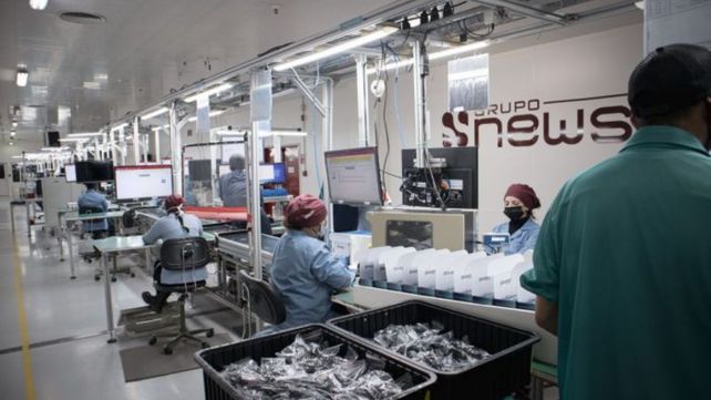 Newsan fabrica móviles marca Noblex en su planta de Ushuaia.&nbsp;