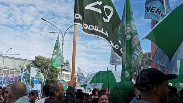 Los manifestantes del Paro de CGT CTA exigieron a Rogelio Frigerio y a legisladores el rechazo a Ley Bases y a políticas de ajuste del Gobierno de Javier Milei