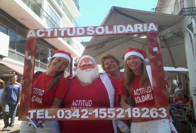 Experiencia. El sábado pasado la agrupación recorrió la peatonal en lo que fue la presentación de esta iniciativa.