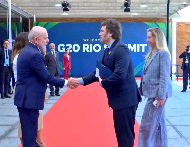 El presidente de Brasil Lula Da Silvio recibió con extrema frialdad a Javier Milei en el inicio de la cumbre del G20 que se desarrolla en Río de Janeiro.