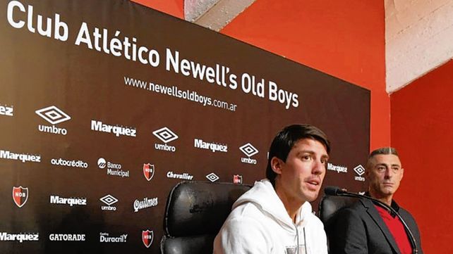 Presentación. Formica ofreció una rueda de prensa con el vice Cristian DAmico.