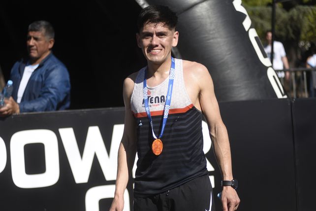 Maratón La Capital, una carrera con circuito original que hace latir el corazón de Rosario