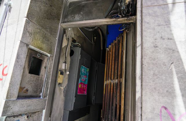 Ataque incendiario contra la Secretaría de Niñez y Adolescencia en pleno microcentro rosarino