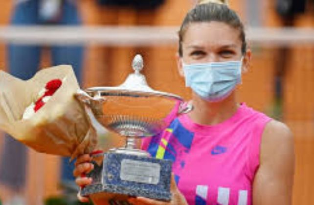 Simona Hapel dio positivo de coronavirus.
