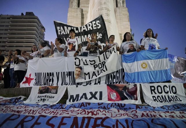 Familiares víctimas de la violencia.