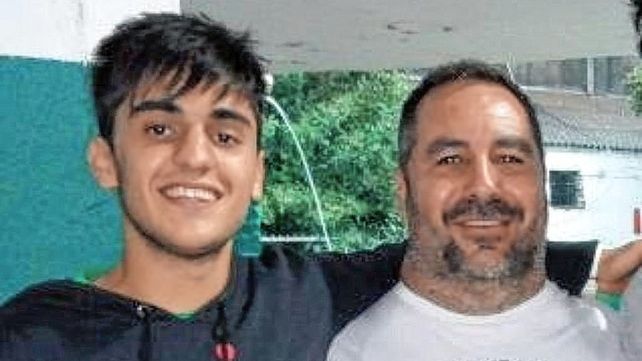 El tío de Lucio habló en UNO sobre su sobrino: Es una persona que todo el día está sonriendo. Yo lo vengo acompañando hace varios años en el Club Regatas y es increíble. Es como un imán con los chicos. Es una persona muy sociable