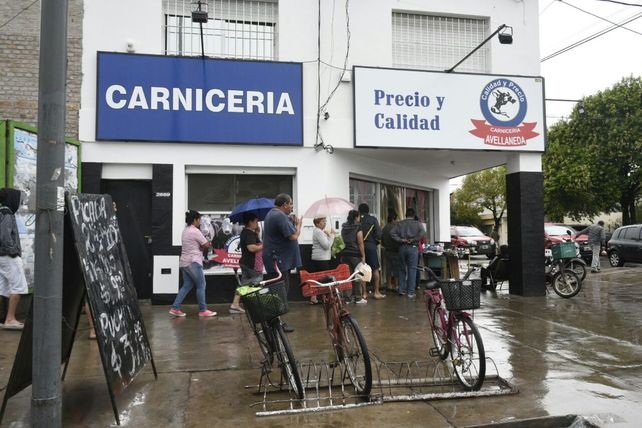 Lluvias y tormentas para lo que resta del día y al menos hasta el martes