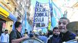 reclamo. El gremio mercantil se movilizó varias veces para que se aplique en todos los supermercados de la ciudad el cierre los días domingo.