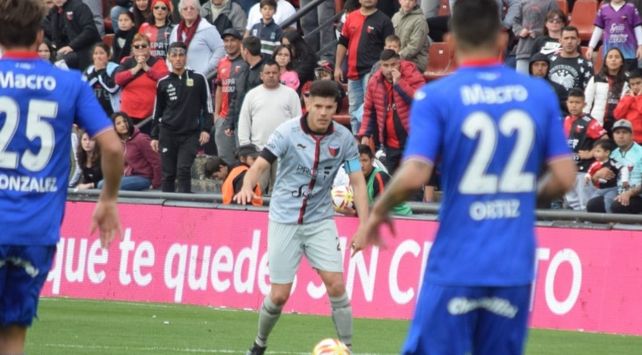 Vélez viene a la carga por un referente del plantel