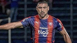 El defensor Juan Patiño se desvinculó de Cerro Porteño y muchos lo vinculan a Colón.